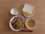 今日のお昼ごはん