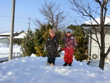 雪いっぱい。うれしいな。