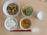 今日のお昼ごはん