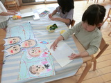 家族の顔を描こう