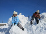 雪遊び　楽しい！